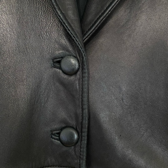 Vintage Wilson’s Leather Trench Coat - Picture 2 of 7